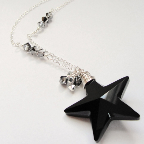 Show your beauty with Black Midnight-crystal-star-pendant-necklace3