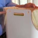 Tuck grooves keeps it neat